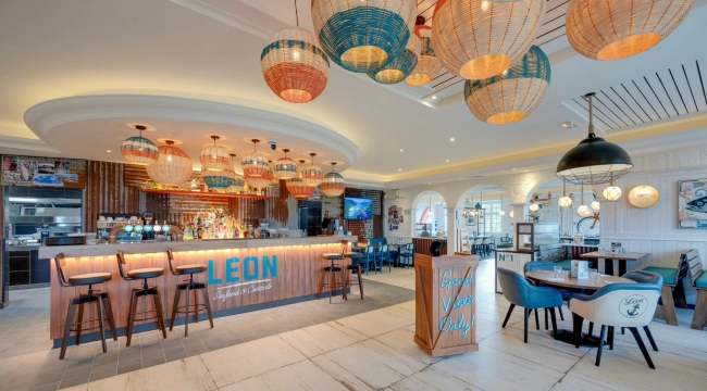 Pause Café Caen, X Léon Seafood & Cocktails Pause Café Caen, X Léon Seafood & Cocktails